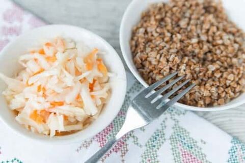 Porridge and salad